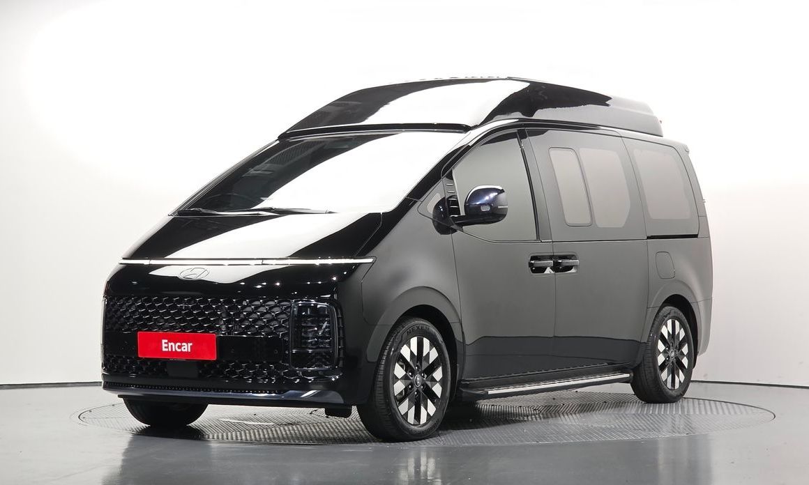 Hyundai Staria 2025