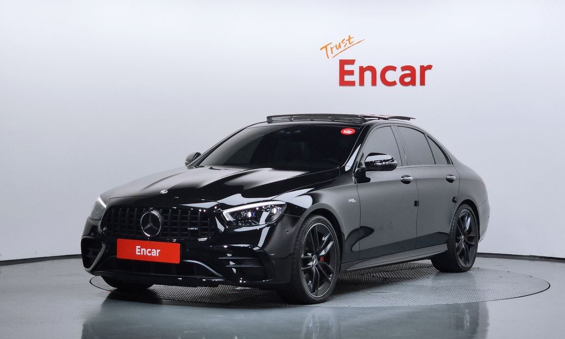Mercedes-Benz E-Class 2023