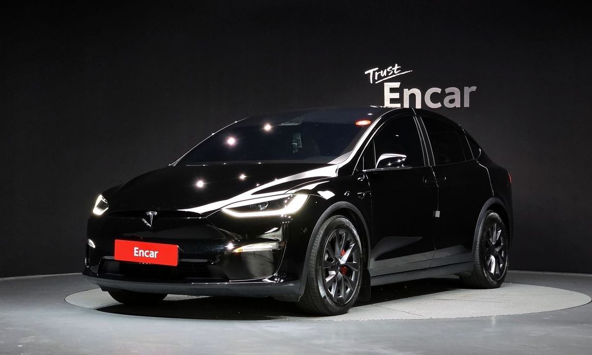 Tesla Model X 2023