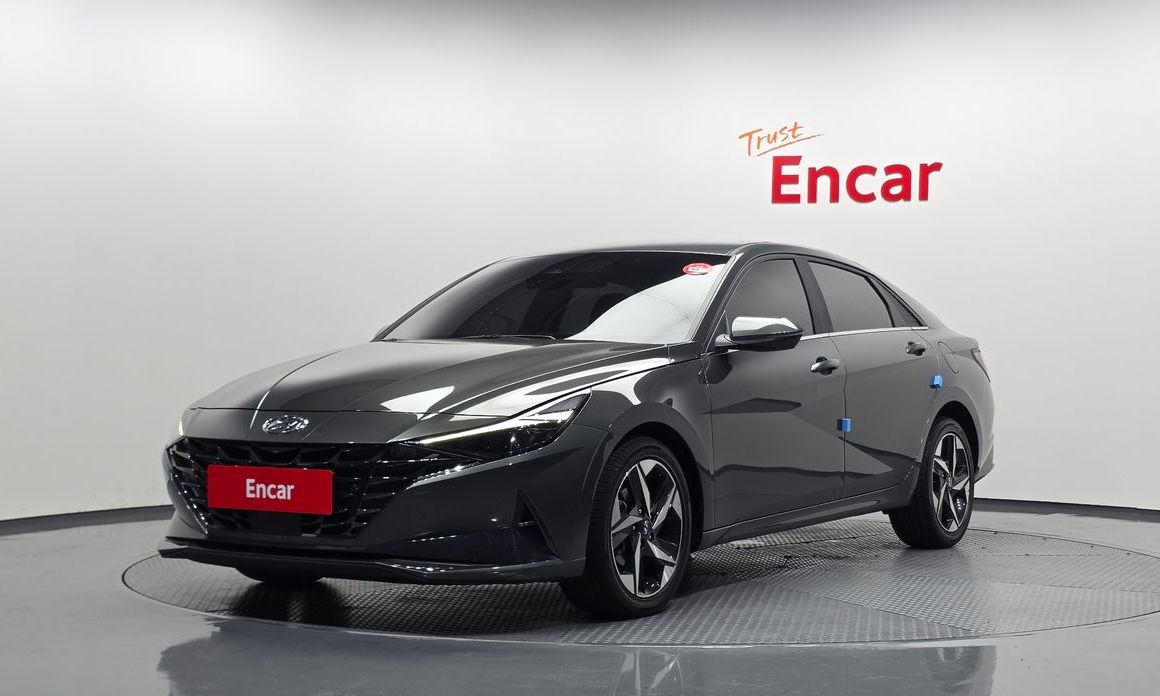 Hyundai AVANTE 2021