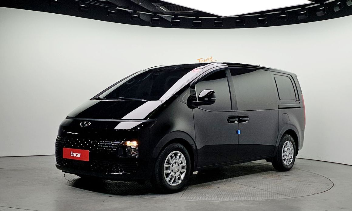 Hyundai Staria 2022
