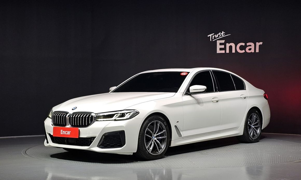 BMW 5-Series 2022