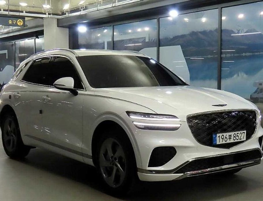 Genesis GV70 2025