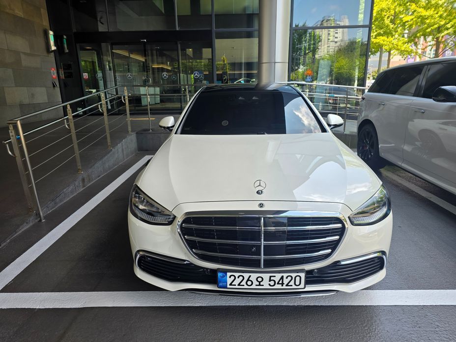 Mercedes-Benz S-Class 2022