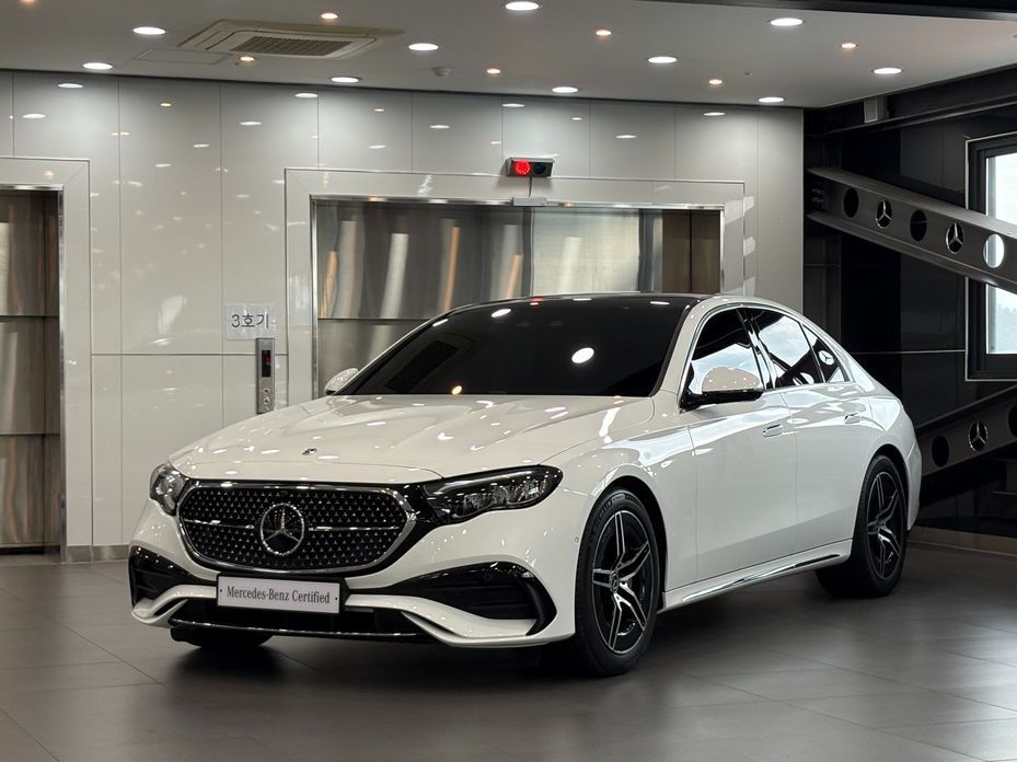 Mercedes-Benz E-Class 2026