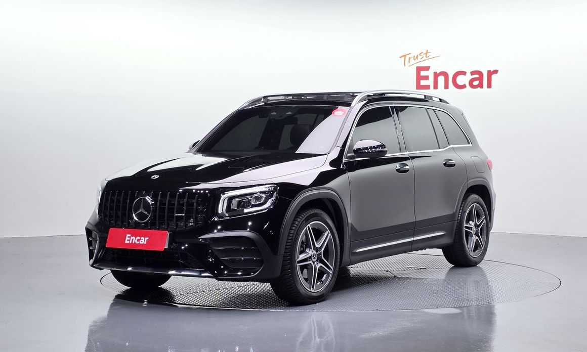 Mercedes-Benz GLB-Class 2023
