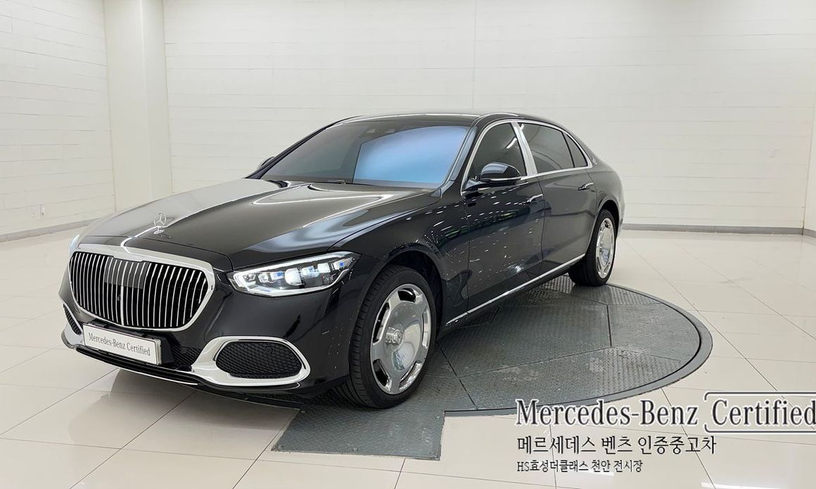 Mercedes-Benz S-Class 2025