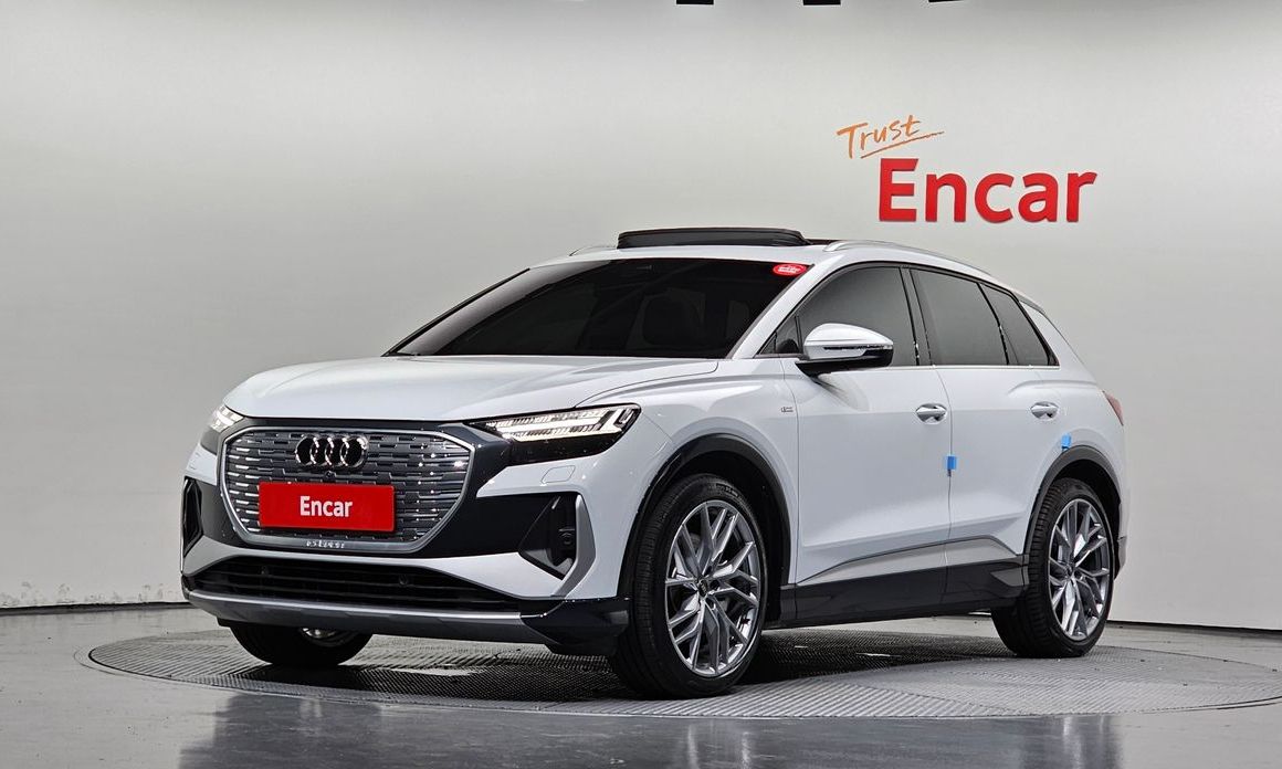Audi Q4 e-tron 2025