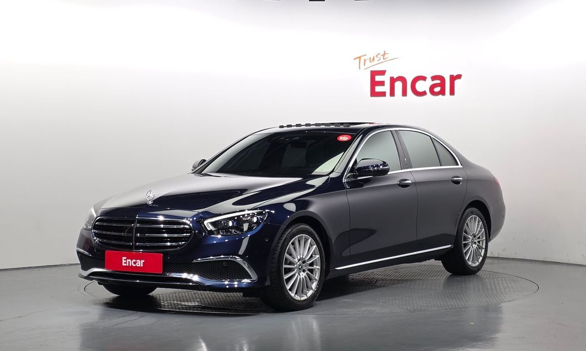 Mercedes-Benz E-Class 2021