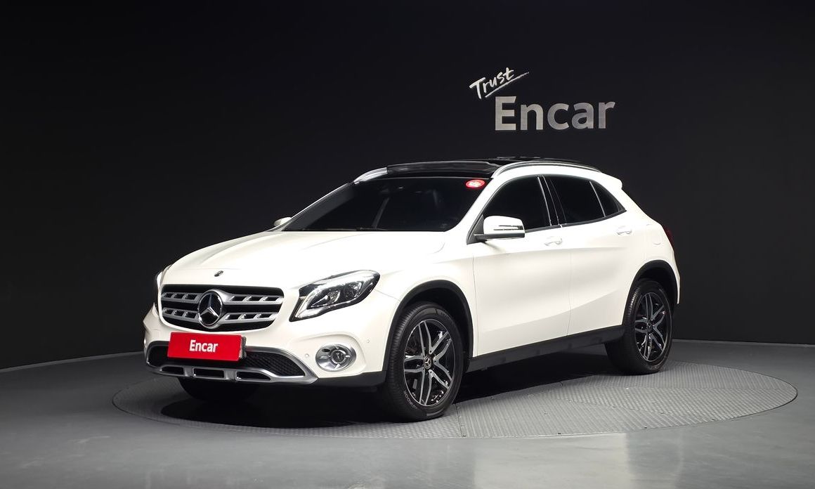 Mercedes-Benz GLA-Class 2018