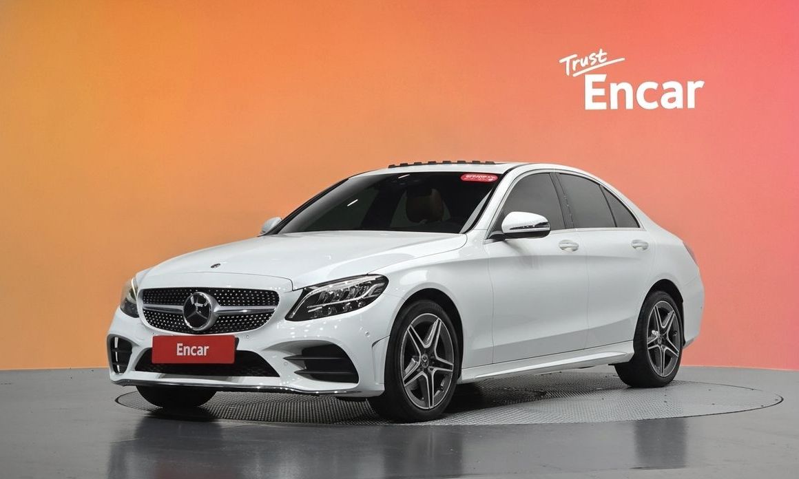Mercedes-Benz C-Class 2021