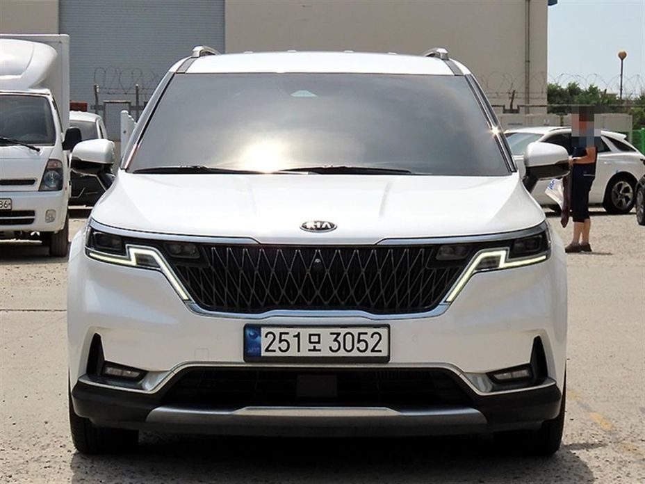 Kia Canival 2021
