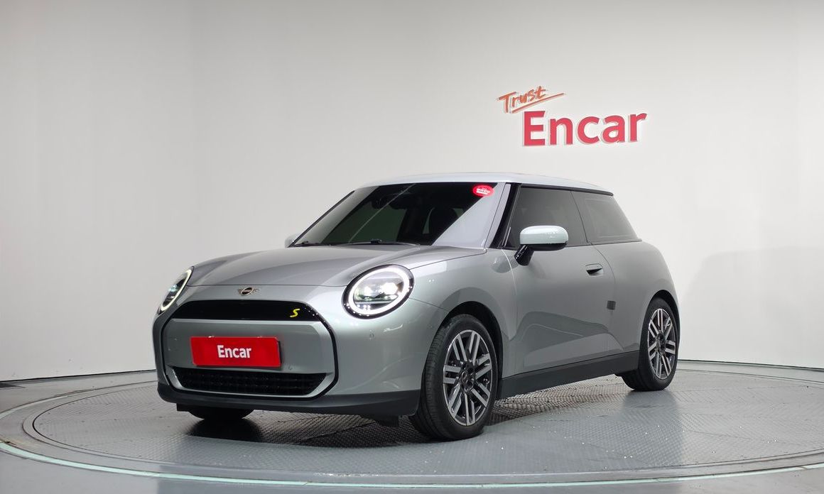 Mini Cooper 2024