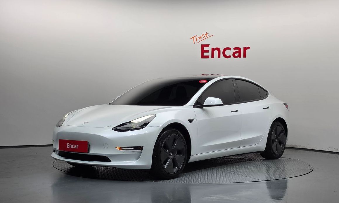 Tesla Model 3 2021