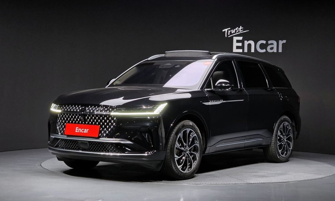 Lincoln Nautilus 2024