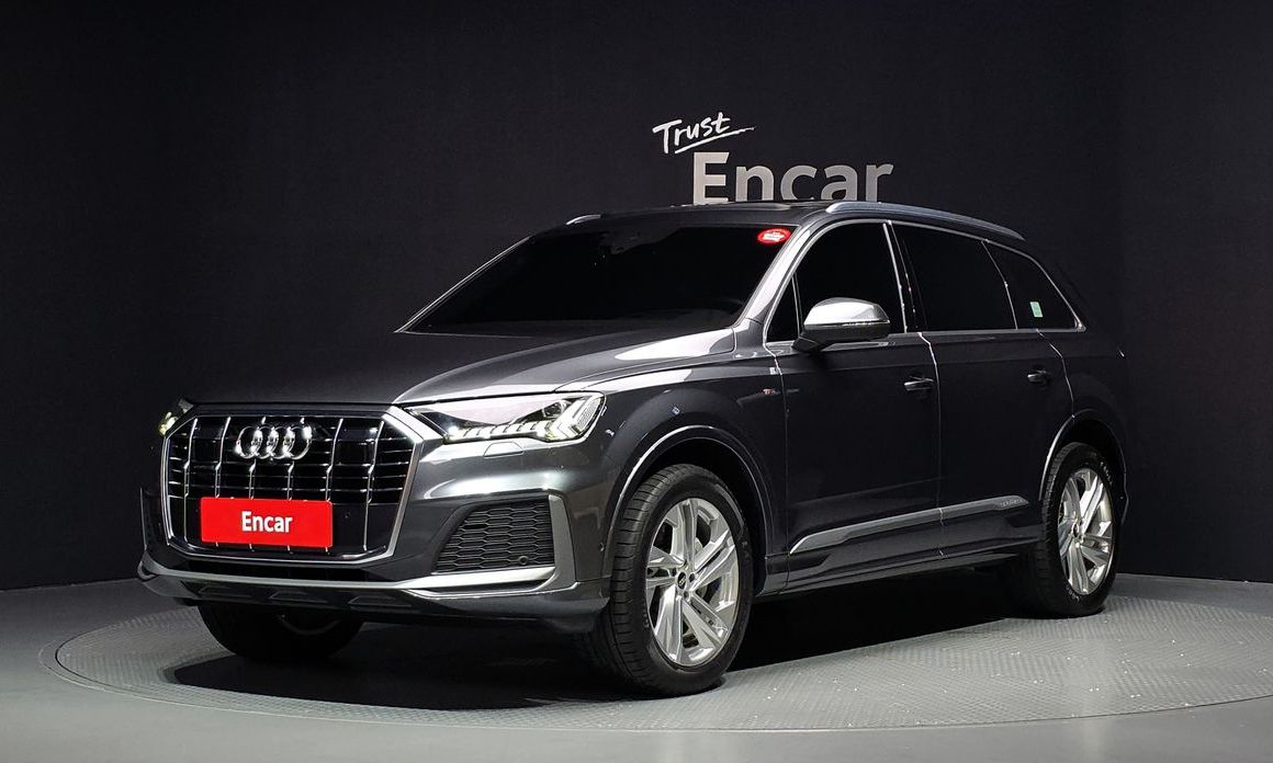 Audi Q7 2021