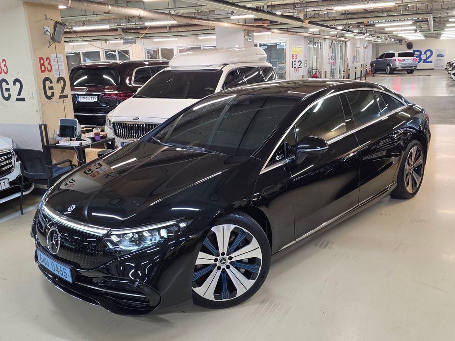 Mercedes-Benz EQS 2023