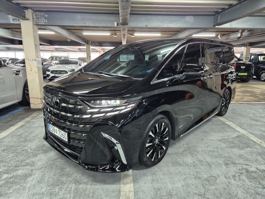 Toyota Alphard 2024