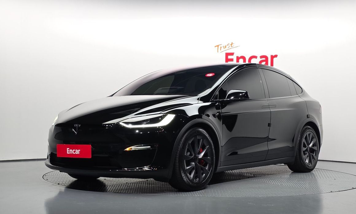 Tesla Model X 2024