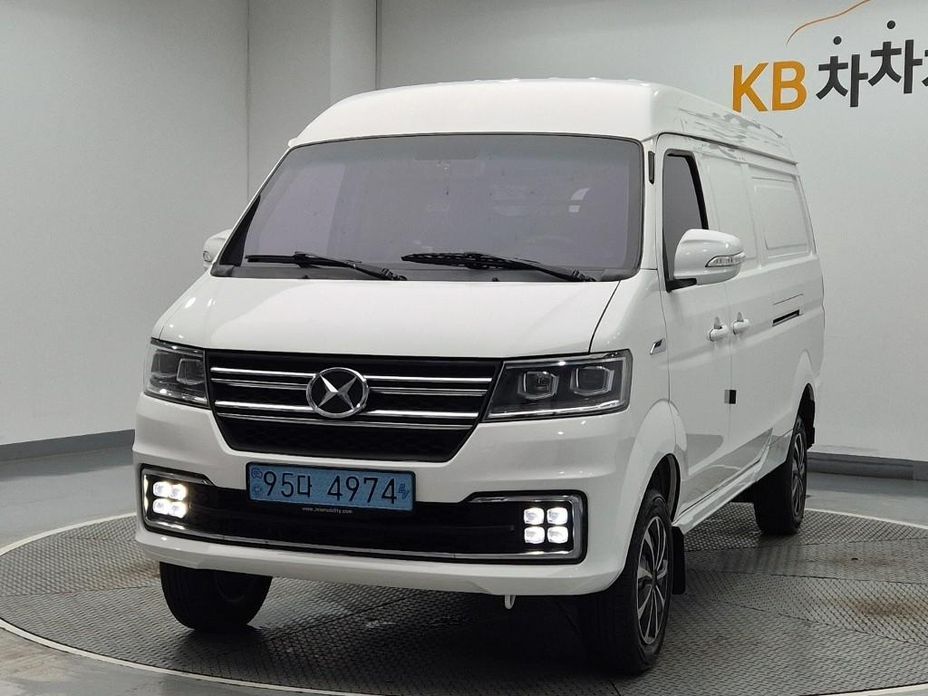 Xin yuan ET Van 2022