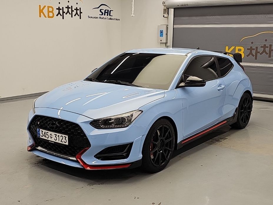 Hyundai Veloster 2021