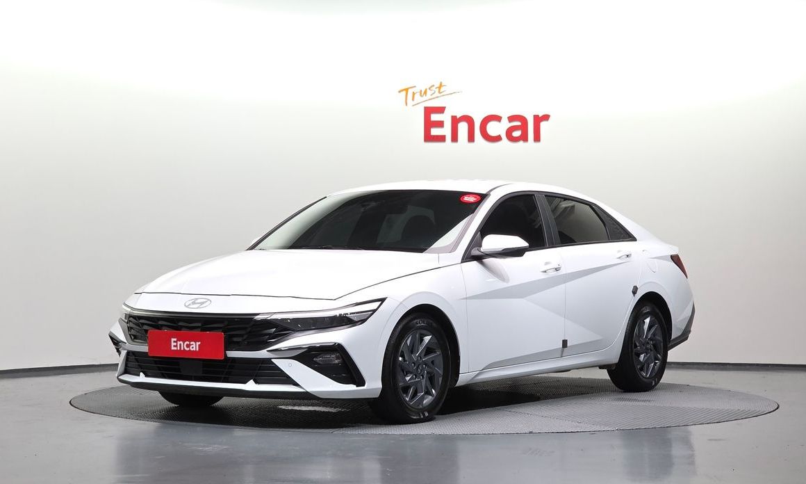 Hyundai AVANTE 2025