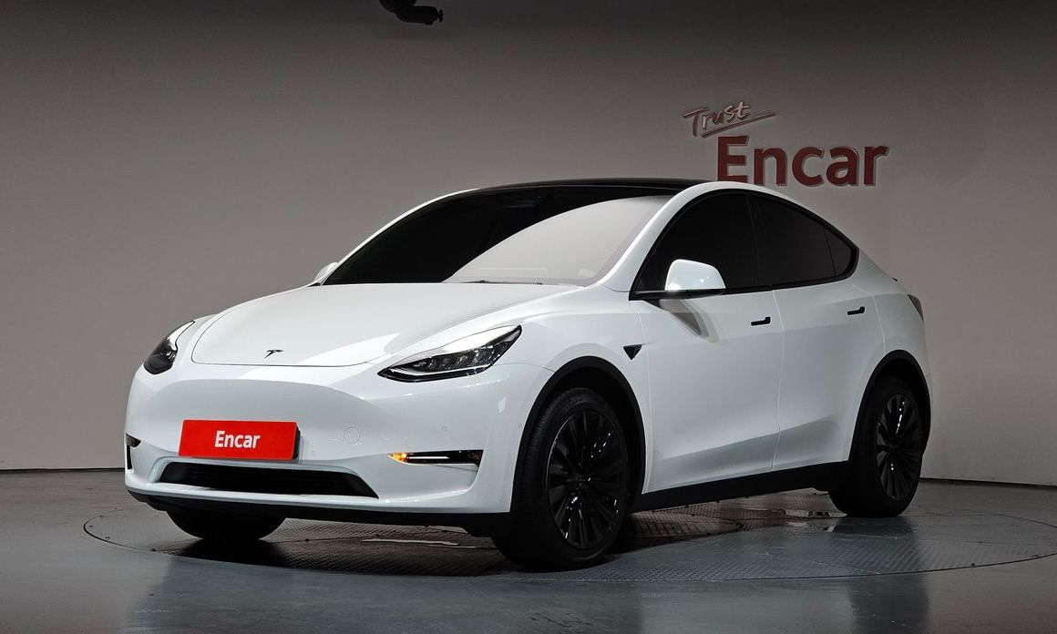 Tesla Model Y 2022