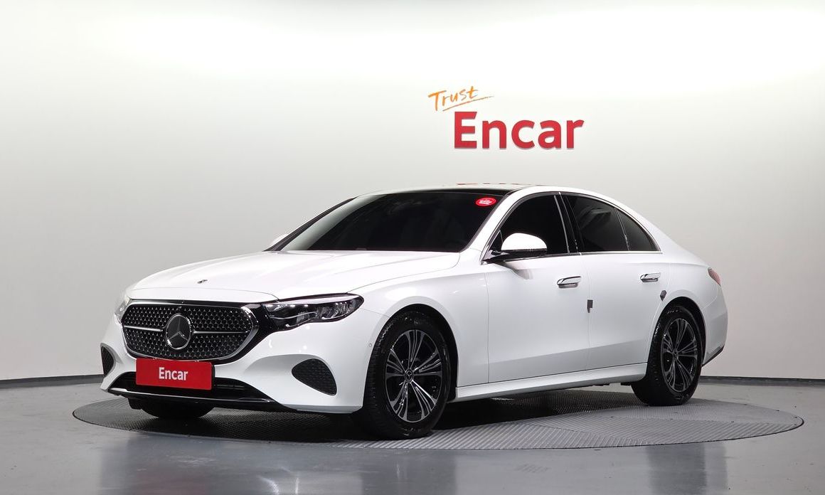 Mercedes-Benz E-Class 2025
