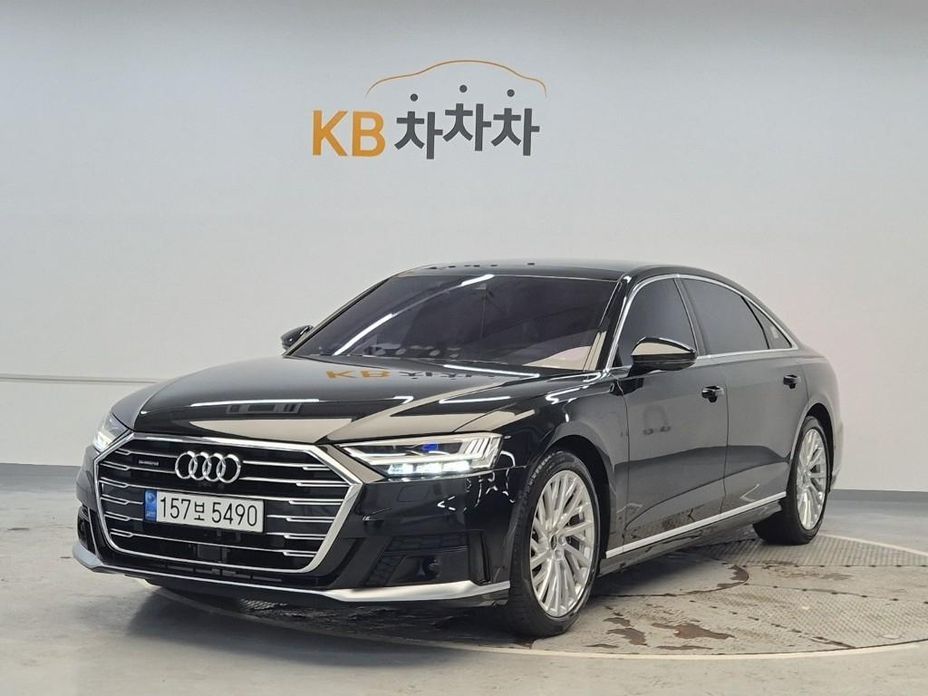 Audi A8 2021