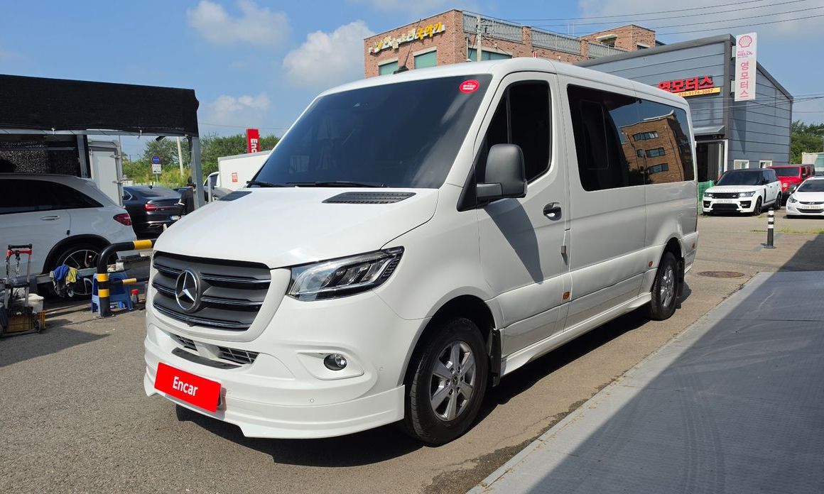 Mercedes-Benz Sprinter 2024