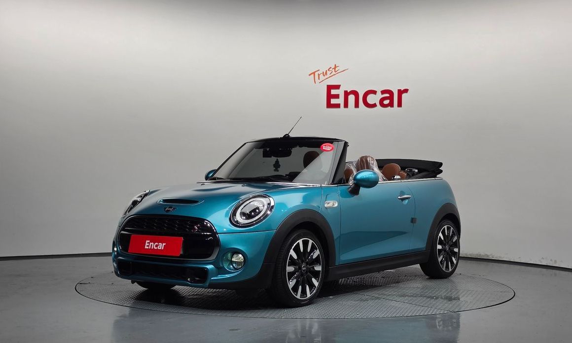 Mini Cooper Convertible 2019