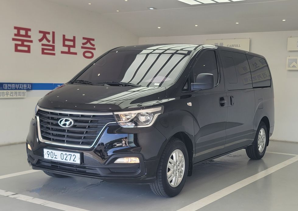 Hyundai Starex 2019
