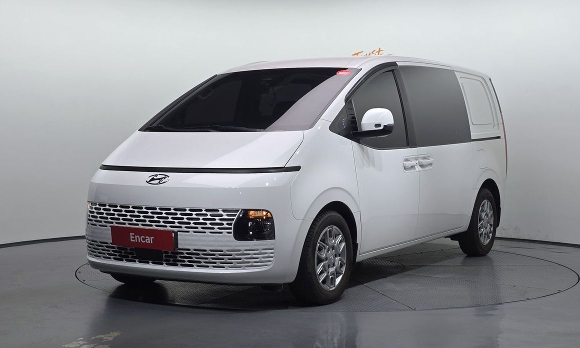 Hyundai Staria 2022