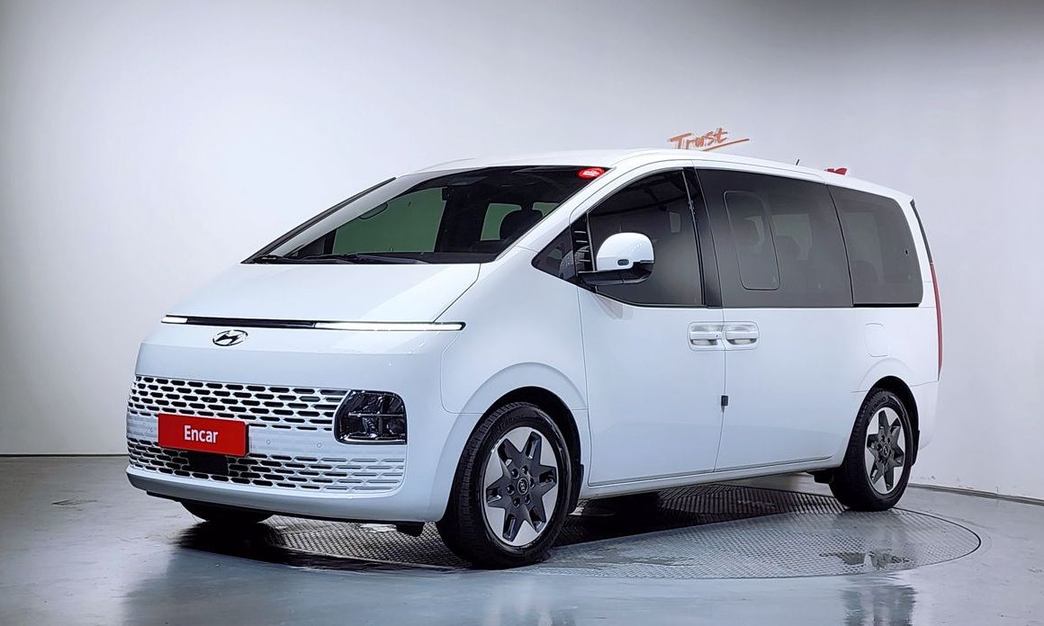 Hyundai Staria 2022