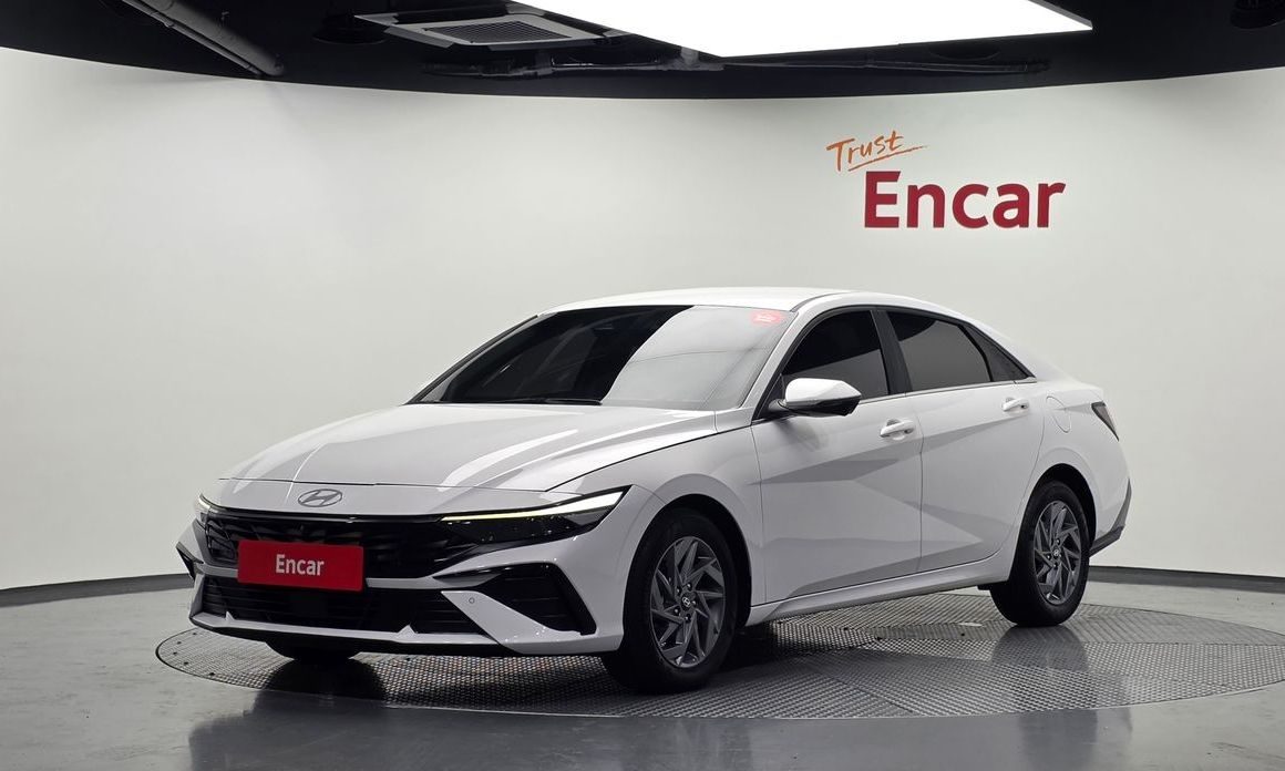 Hyundai AVANTE 2024