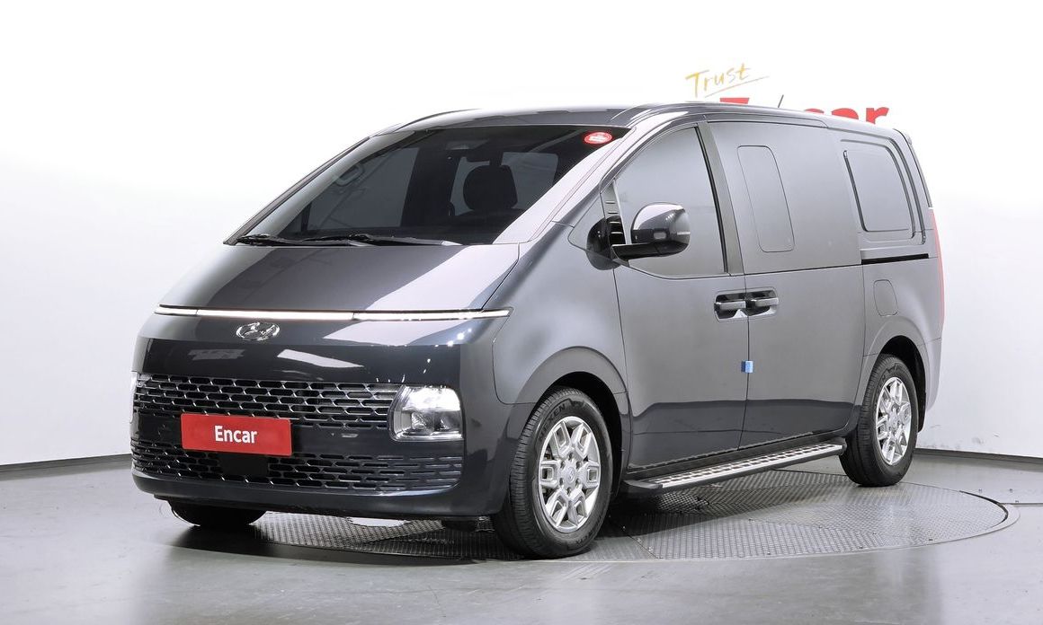 Hyundai Staria 2023