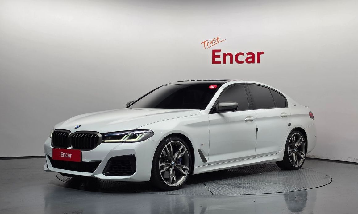 BMW 5-Series 2022