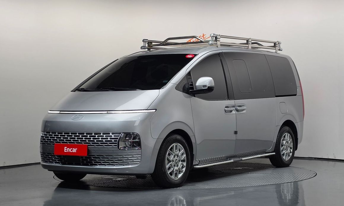 Hyundai Staria 2025
