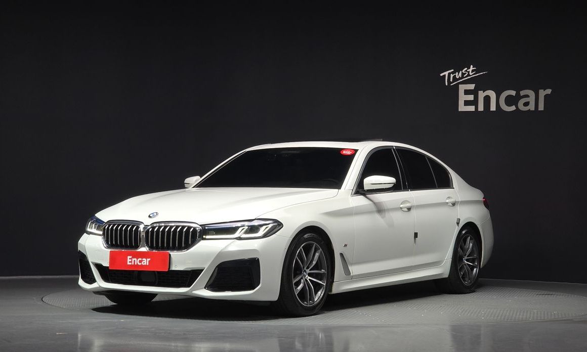BMW 5-Series 2021