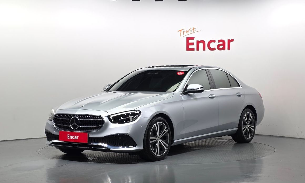 Mercedes-Benz E-Class 2021