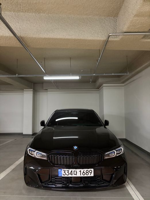 BMW 3-Series 2025