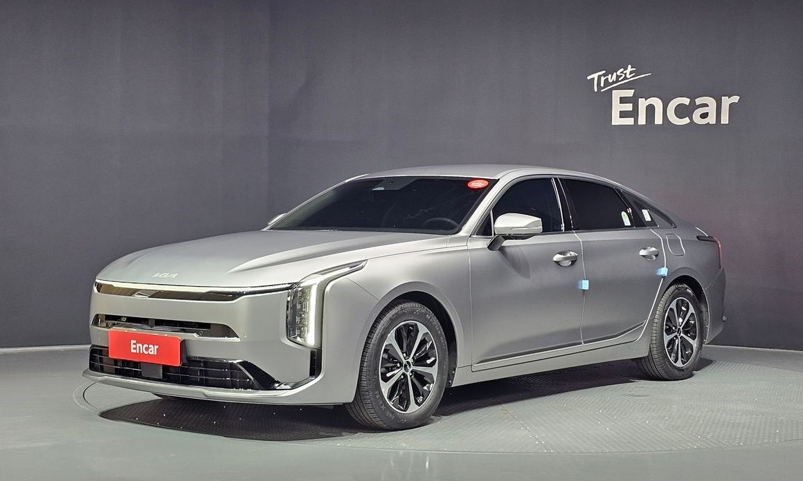Kia K8 2025