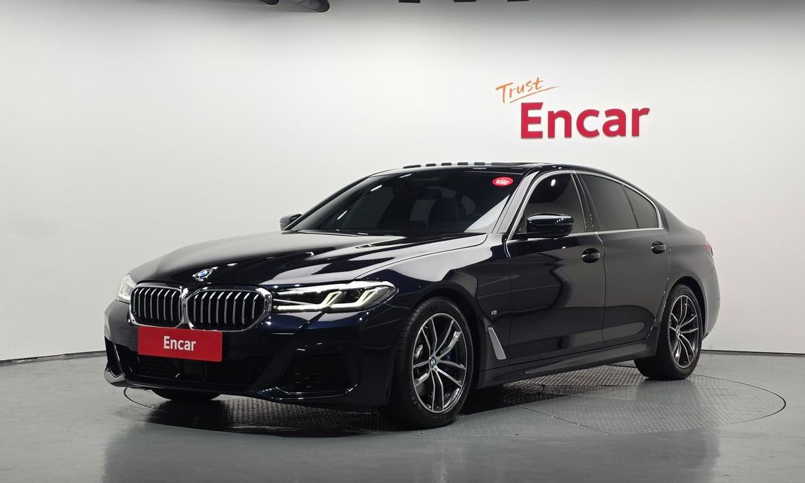 BMW 5-Series 2023