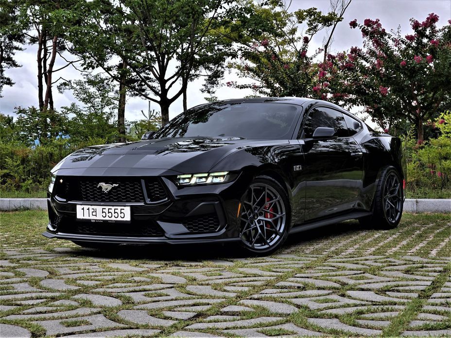 Ford Mustang 2025