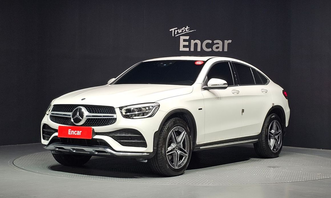 Mercedes-Benz GLC-Class 2021
