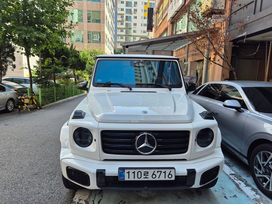 Mercedes-Benz G-Class 2025