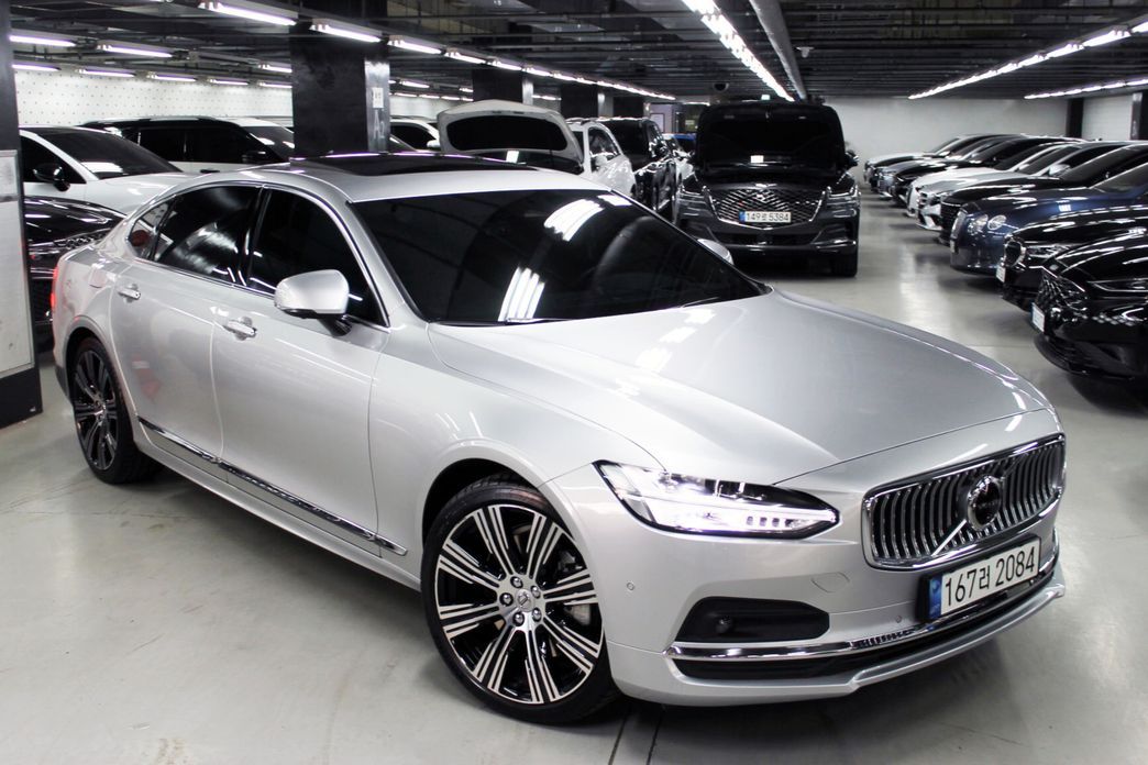Volvo S90 2022