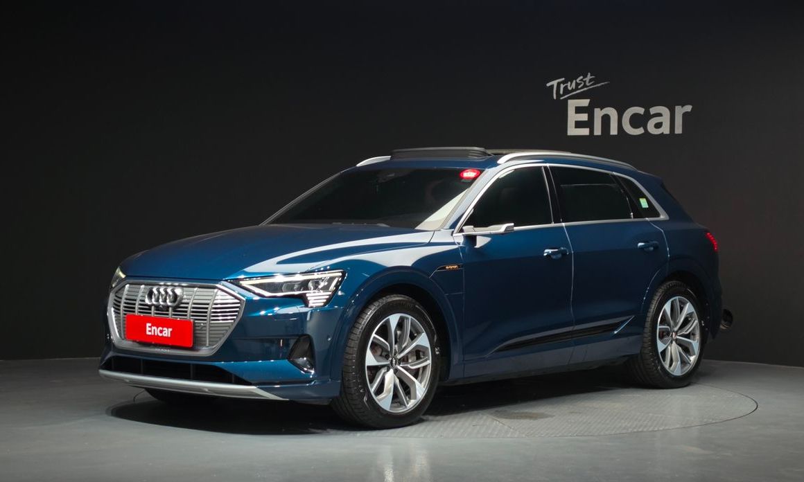 Audi e-tron 2020