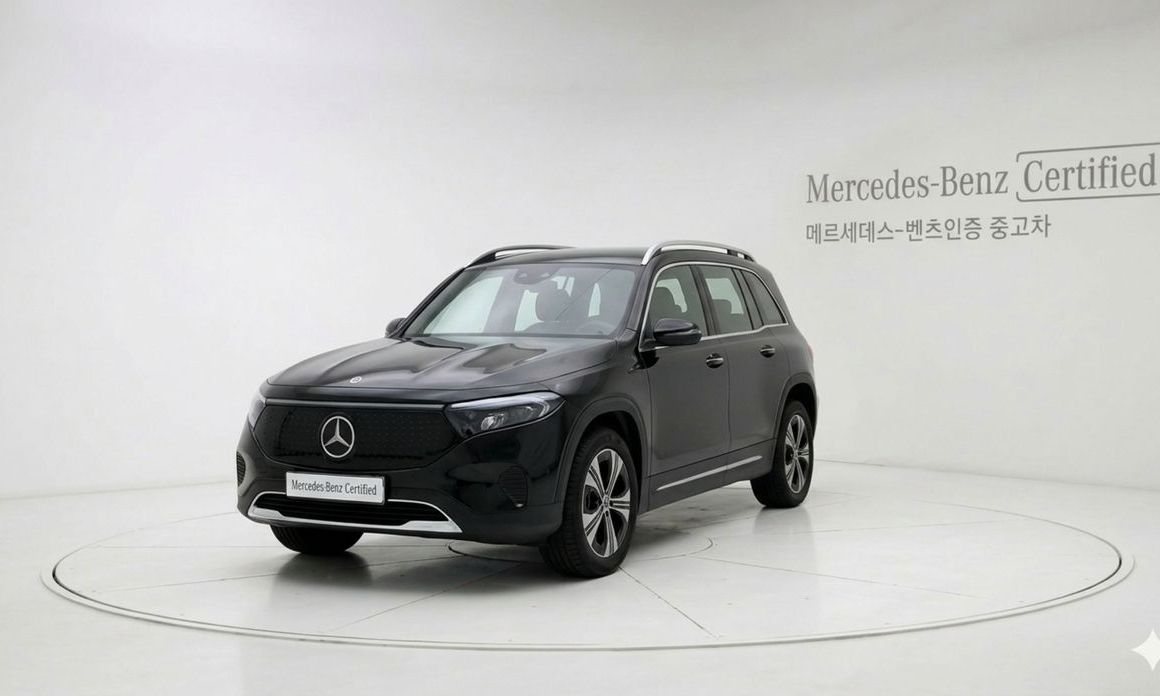 Mercedes-Benz EQB 2026