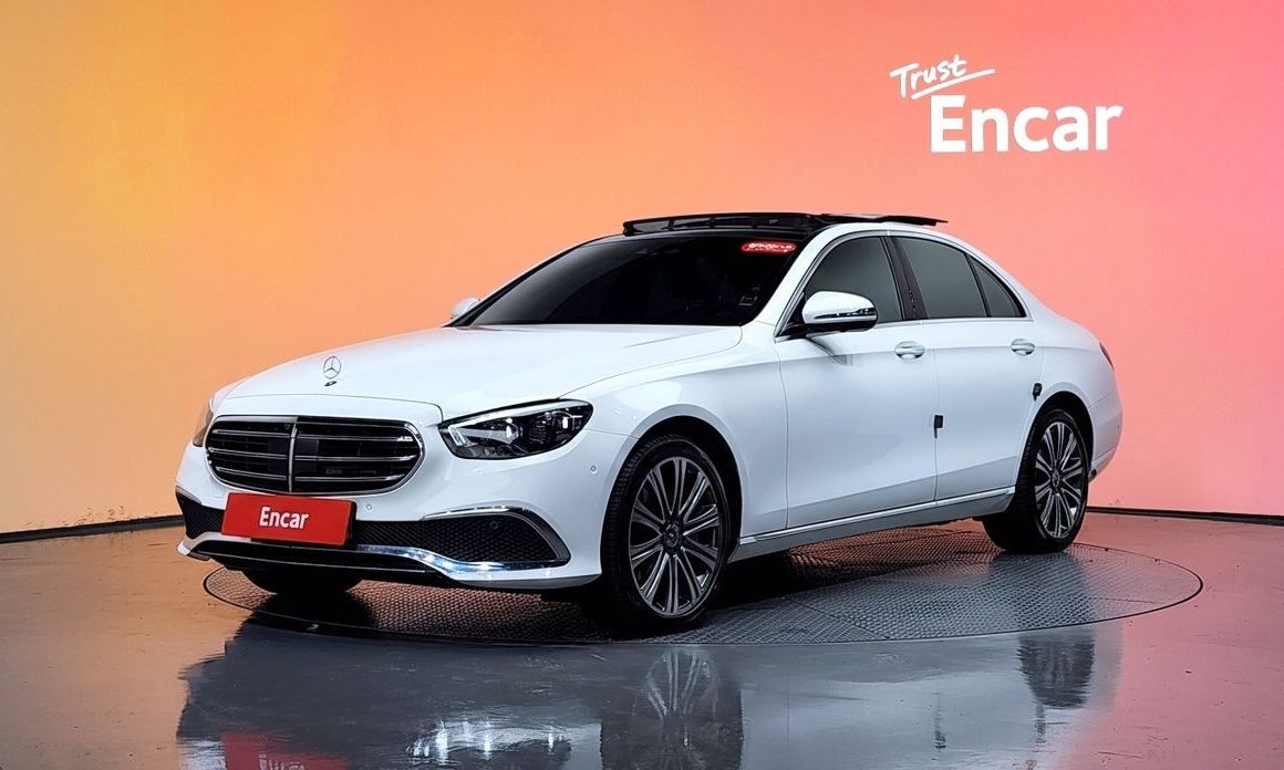 Mercedes-Benz E-Class 2021